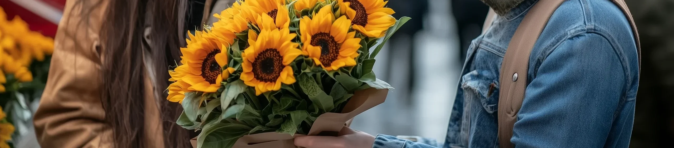 Promociones especiales en ramos de flores – descuentos exclusivos en rosas, tulipanes y girasoles. Ofertas por tiempo limitado para sorprender a tus seres queridos